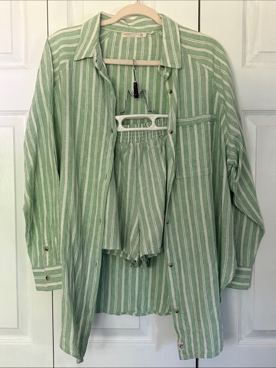 Uncharted Threads Tops - Uncharted Threads Green and White Striped Button-Up Top and matching shorts Med.